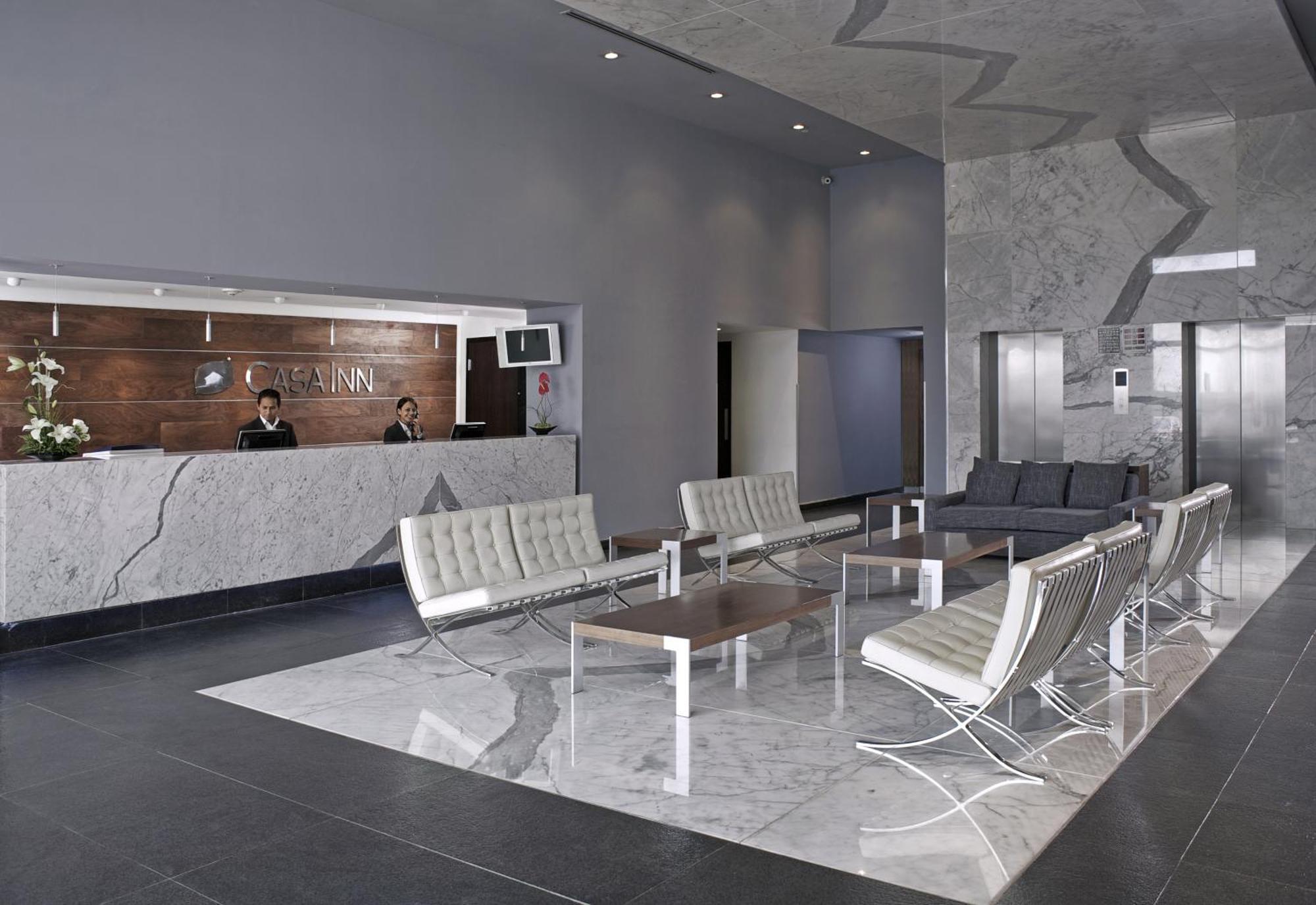 Casa Inn Premium Hotel Queretaro Miranda Ngoại thất bức ảnh Lobby