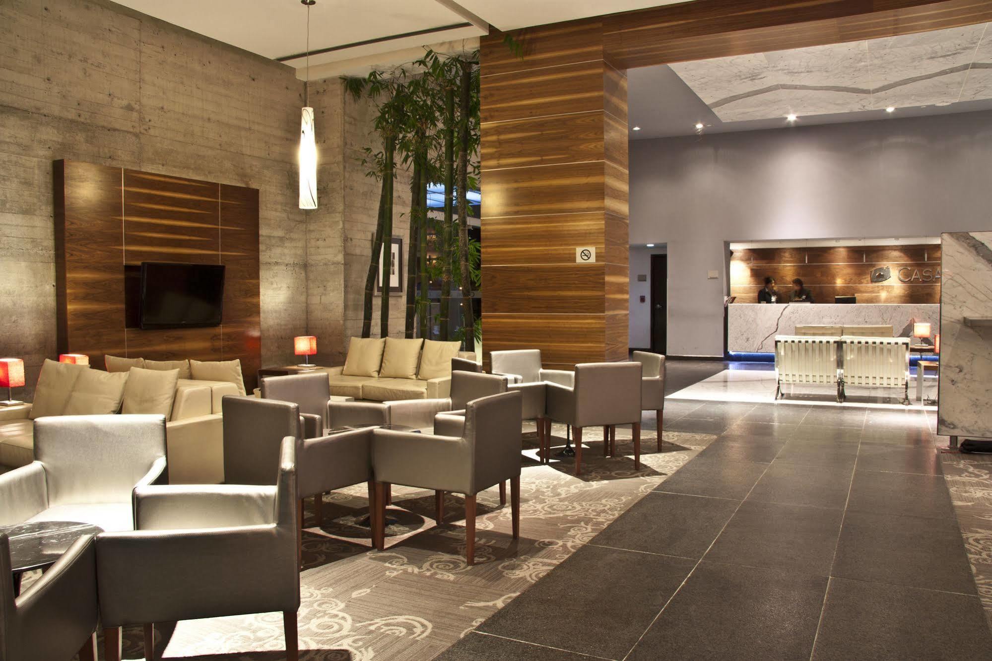 Casa Inn Premium Hotel Queretaro Miranda Ngoại thất bức ảnh The lounge at the airport
