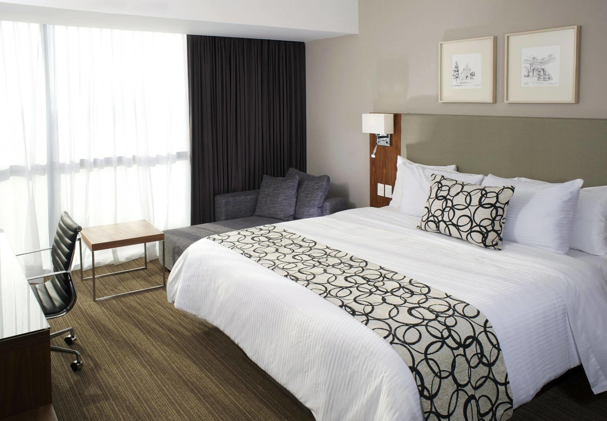 Casa Inn Premium Hotel Queretaro Miranda Ngoại thất bức ảnh
