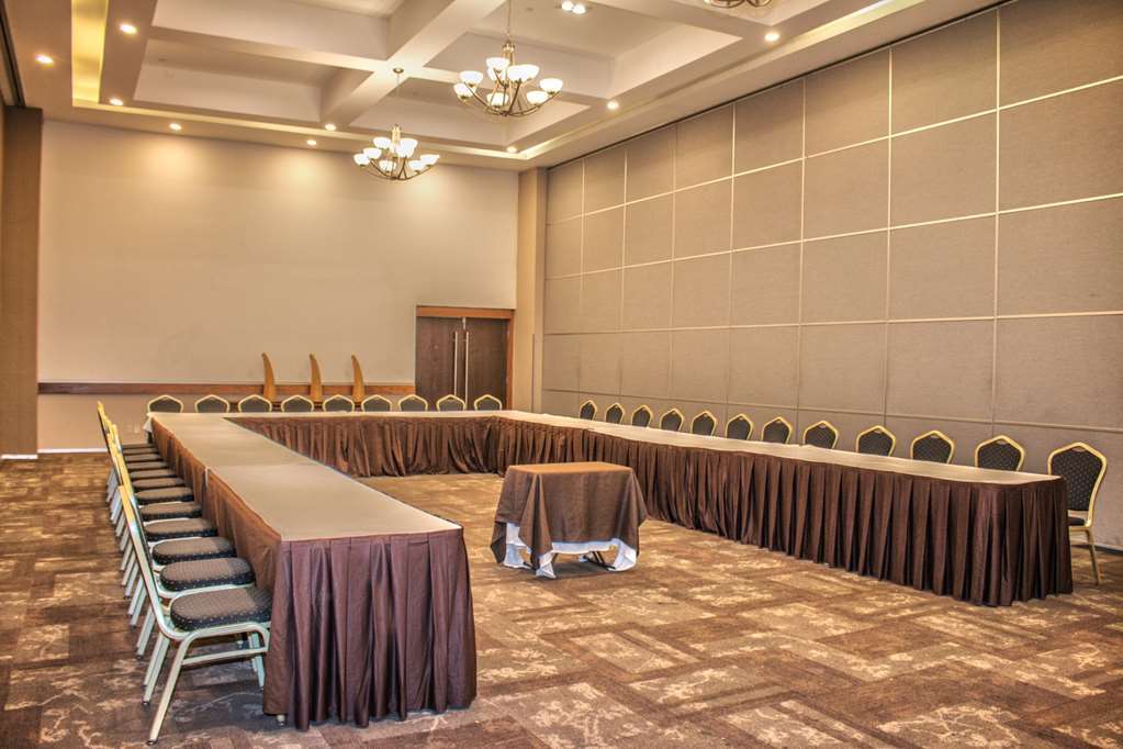 Casa Inn Premium Hotel Queretaro Miranda Tiện nghi bức ảnh Meeting room